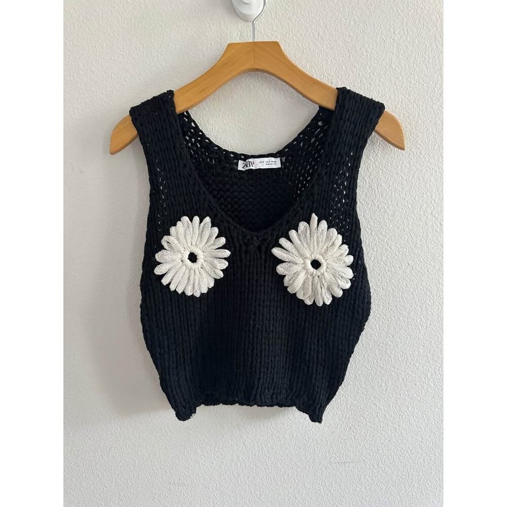 Zara Women’s Flower Crochet Knit Classic Black Tank Top Sz S